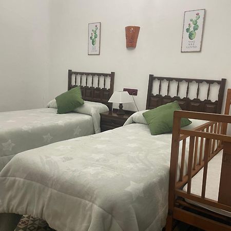 La Magnolia Otel La Puerta de Segura Dış mekan fotoğraf