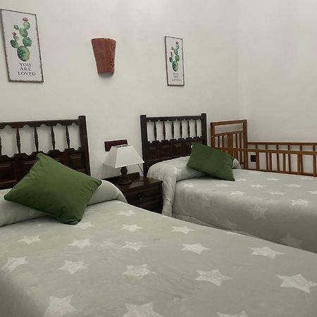 La Magnolia Otel La Puerta de Segura Dış mekan fotoğraf