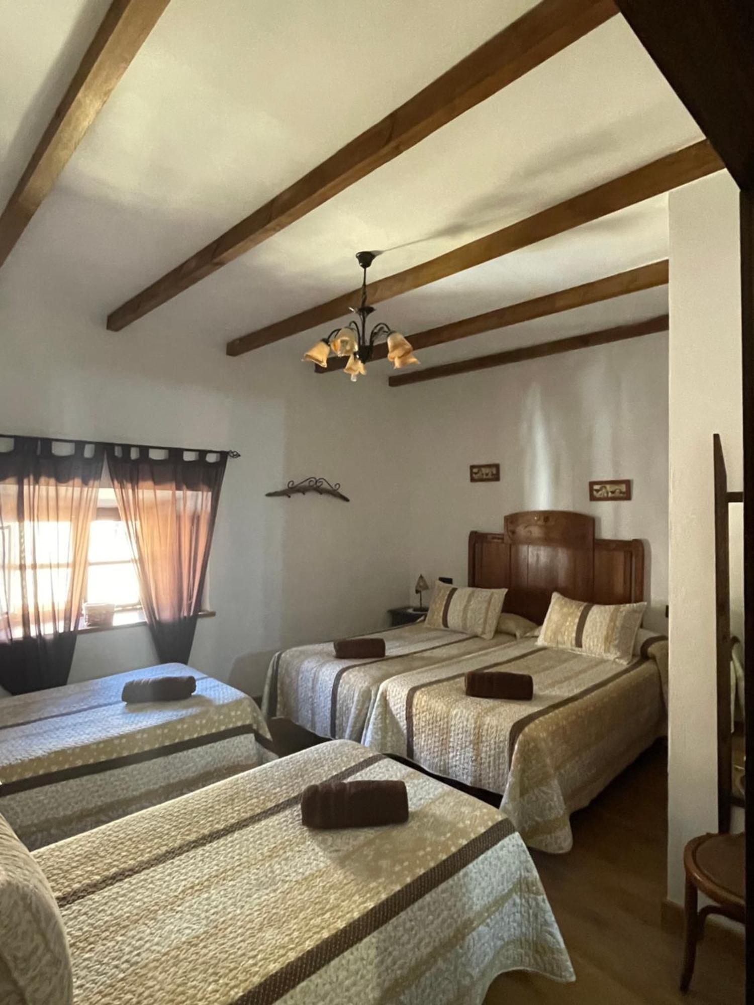 La Magnolia Otel La Puerta de Segura Dış mekan fotoğraf