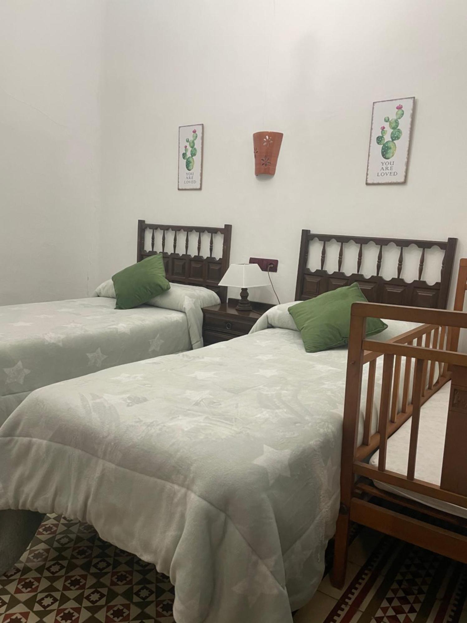 La Magnolia Otel La Puerta de Segura Dış mekan fotoğraf